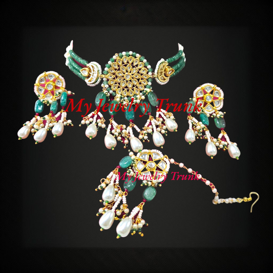 Kundan Choker