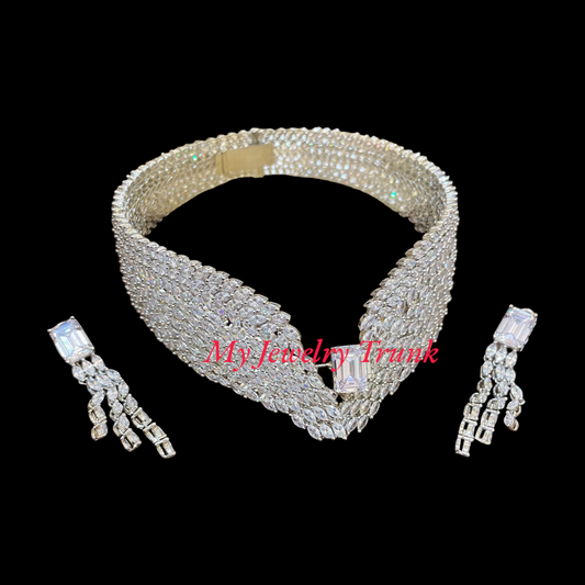 AD Necklace