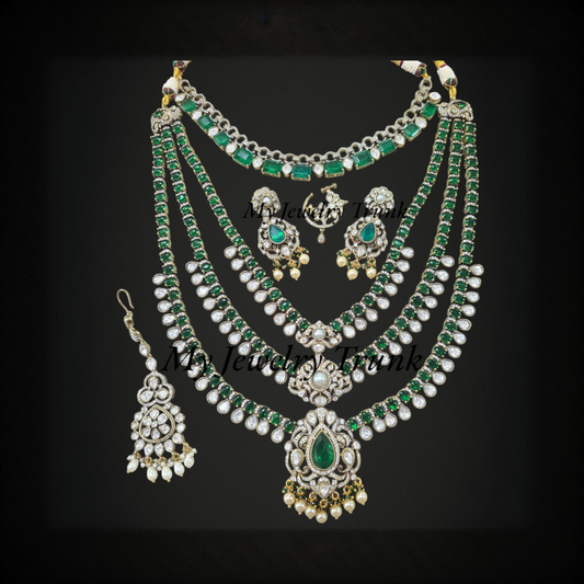 2 Necklace Set