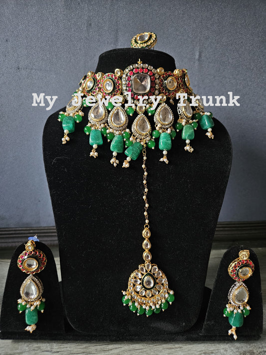 Kundan Choker